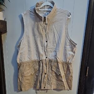 Maurices Linen Two-Tone Vest
